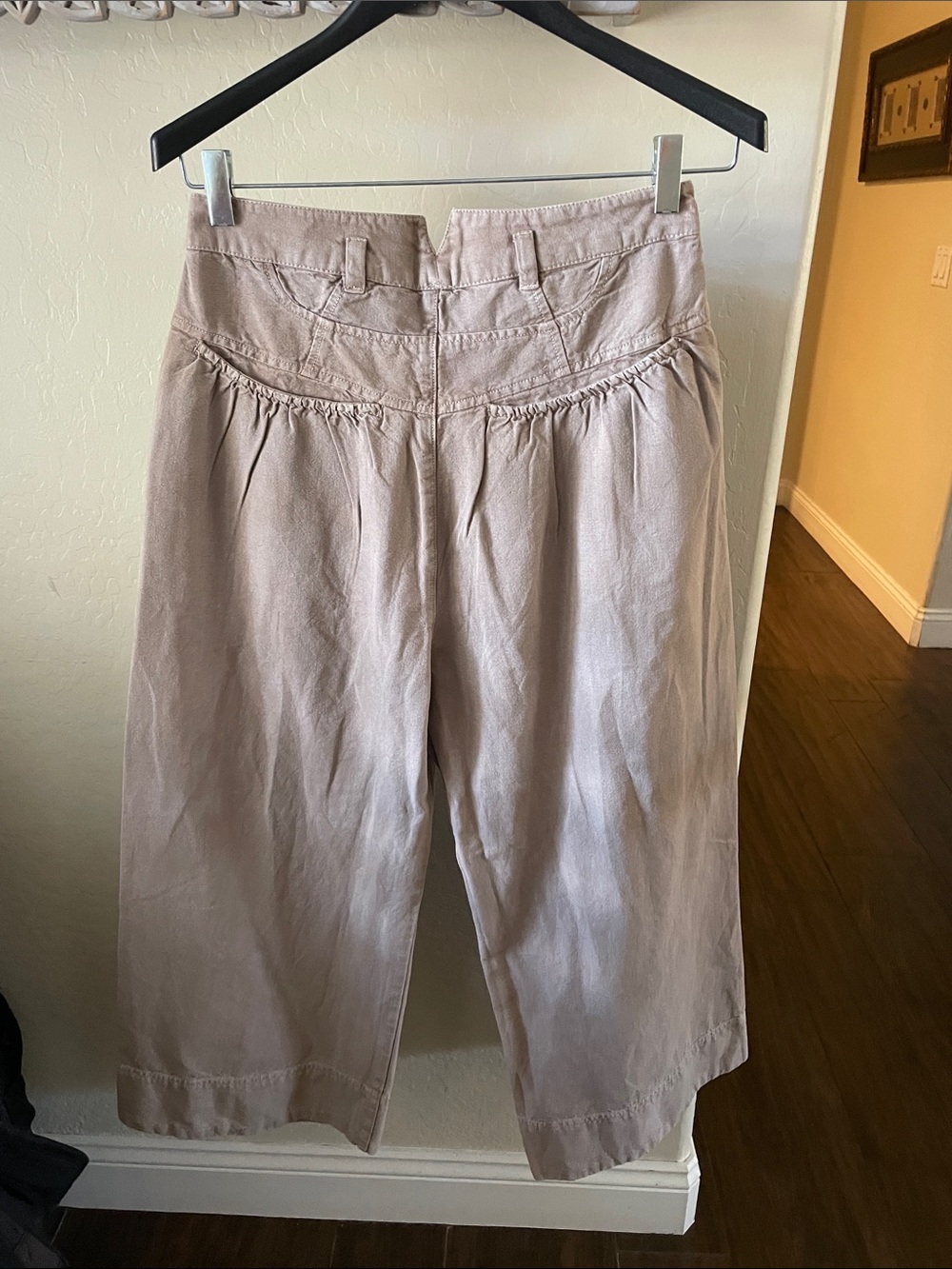 NWT FREE PEOPLE Lotta Love Linen Trousers! - Picture 4 of 4
